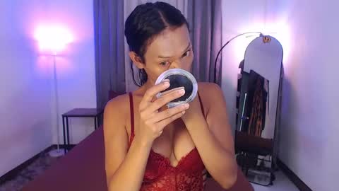 ValentinaMoone online show from December 3, 1:10 pm