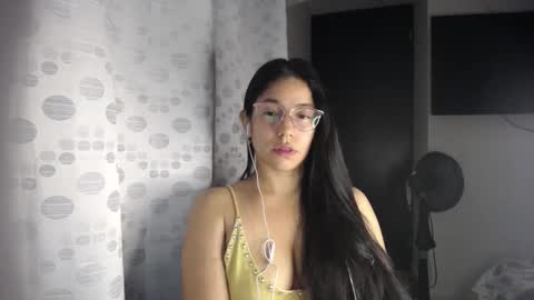 Paola online show from March 31, 4:46 am