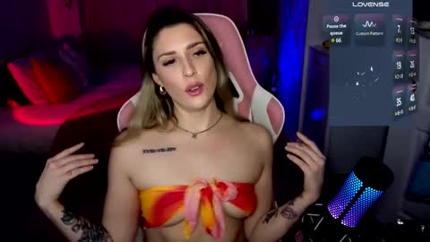 queenx_lexy online show from December 29, 10:25 pm