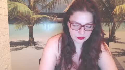 Snapshot of queenxnatasha chatting on May 2, 8:47 pm queenxnatasha online show from May 2, 8:47 pm
