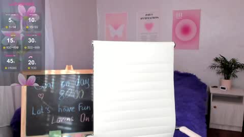 Snapshot of queitsharm_ chatting on April 25, 5:32 am Anna online show from April 25, 5:32 am