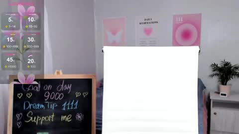 Snapshot of queitsharm_ chatting on May 19, 5:14 am Anna online show from May 19, 5:14 am