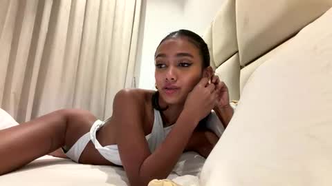 Snapshot of quelc538 chatting on March 19, 10:14 pm quelc538 online show from March 19, 10:14 pm