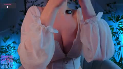 Teri  My favorite vibes 77 101 222 666 online show from October 20, 2:12 am