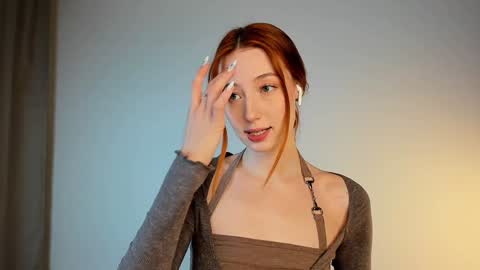 Snapshot of quennaedger chatting on January 8, 4:02 am Fiona online show from January 8, 4:02 am