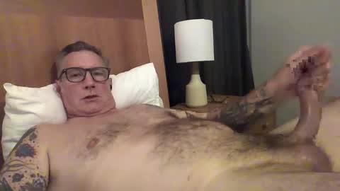 quietmature online show from September 20, 10:55 pm