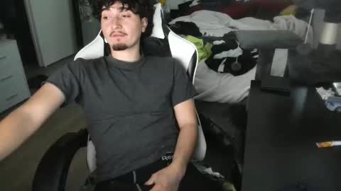 Snapshot of qwert4206 chatting on March 11, 1:22 am qwert4206 online show from March 11, 1:22 am