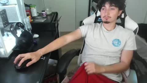 Snapshot of qwert4206 chatting on March 30, 8:54 pm qwert4206 online show from March 30, 8:54 pm