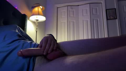 Snapshot of qwertyderpp chatting on December 4, 4:33 am qwerty online show from December 4, 4:33 am