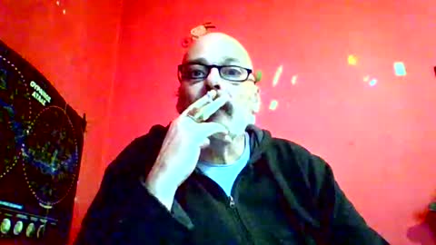 Snapshot of qwertyuiop22348015 chatting on March 1, 7:21 am qwertyuiop22348015 online show from March 1, 7:21 am