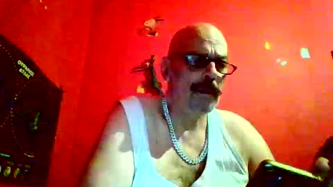 Snapshot of qwertyuiop22348015 chatting on March 8, 4:22 pm qwertyuiop22348015 online show from March 8, 4:22 pm