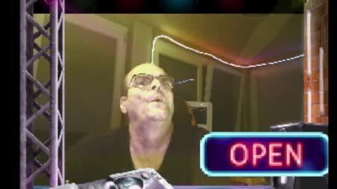 Snapshot of r_2d2_ chatting on October 9, 10:30 pm dj mike online show from October 9, 10:30 pm