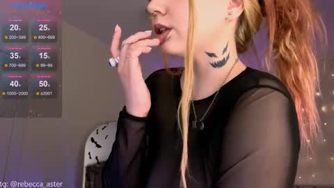 Rebecca  Becc online show from November 13, 3:55 pm