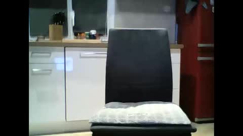 Snapshot of rabouin95 chatting on February 25, 7:01 pm rabouin95 online show from February 25, 7:01 pm