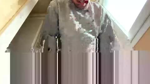 Snapshot of rabouin95 chatting on April 1, 1:01 pm rabouin95 online show from April 1, 1:01 pm