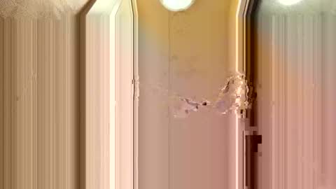 Snapshot of rabouin95 chatting on April 3, 10:19 pm rabouin95 online show from April 3, 10:19 pm