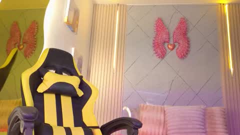 rachel_rivera99 online show from October 21, 11:33 am