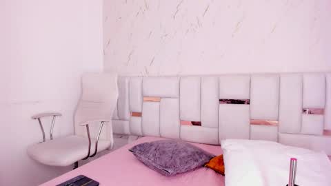  DALIANA  online show from February 25, 12:04 pm