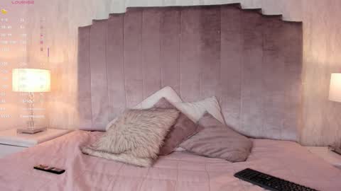 Mariana online show from March 13, 7:31 pm