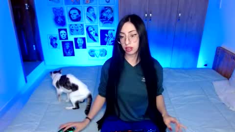 Rachel online show from October 18, 11:38 pm