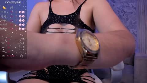 Snapshot of rachel_williamss chatting on December 29, 10:03 pm rachel online show from December 29, 10:03 pm