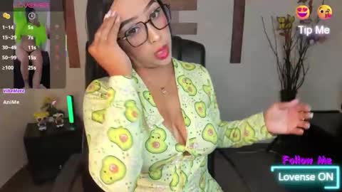 Snapshot of racheladamsxx25 chatting on October 8, 4:59 pm Call me rachel online show from October 8, 4:59 pm