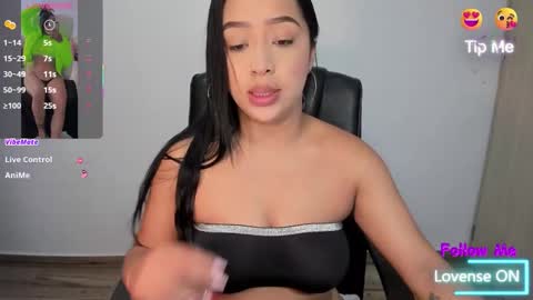 Snapshot of racheladamsxx25 chatting on March 1, 11:34 am Call me rachel online show from March 1, 11:34 am