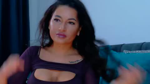 Snapshot of rachelbells0000 chatting on February 3, 11:15 am rachelbells0000 online show from February 3, 11:15 am