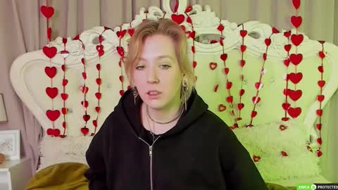 RachelCart online show from February 13, 3:35 am