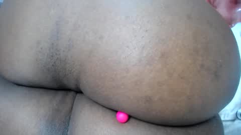 Snapshot of rachell__hot chatting on February 13, 7:10 pm RACHELL online show from February 13, 7:10 pm