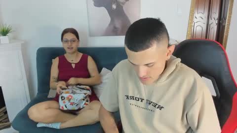 rachell_jacob online show from February 23, 12:13 pm