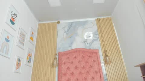 Snapshot of rachellesc chatting on May 13, 12:24 pm rachellesc online show from May 13, 12:24 pm