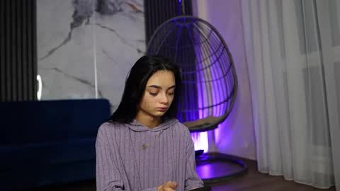 Ann online show from December 5, 5:16 am