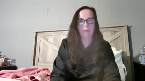 Snapshot of radiantpeachgoddess chatting on February 16, 5:59 am Radiant Peach Goddess online show from February 16, 5:59 am