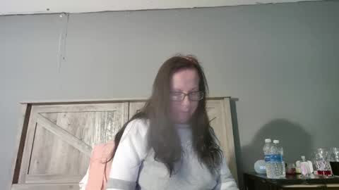 Snapshot of radiantpeachgoddess chatting on February 20, 4:03 pm Radiant Peach Goddess online show from February 20, 4:03 pm