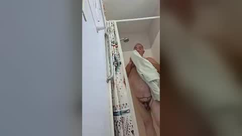 Radioman for fun online show from June 26, 6:12 pm