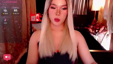 raeganclinton online show from September 23, 1:19 am