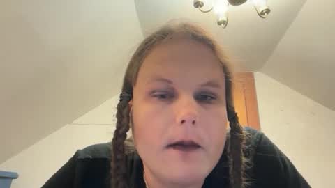 raeganv online show from February 8, 7:45 am