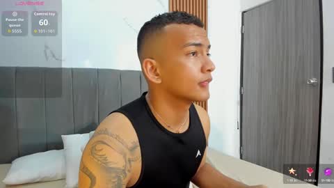 rafa_cruz online show from September 24, 12:30 pm