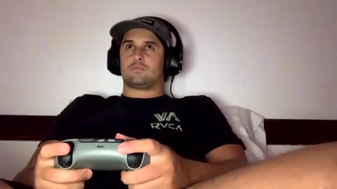 Rapha777 online show from April 9, 3:28 pm