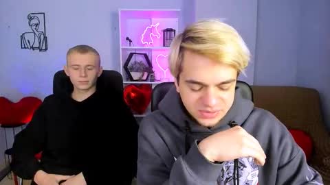 Snapshot of rafael_bien chatting on November 16, 6:41 am rafael online show from November 16, 6:41 am