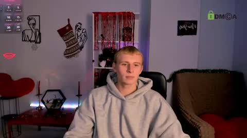 Snapshot of rafael_bien chatting on January 9, 8:10 pm rafael online show from January 9, 8:10 pm