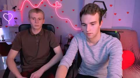 Snapshot of rafael_bien chatting on February 13, 8:05 pm rafael online show from February 13, 8:05 pm