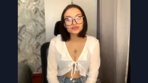 Riya online show from February 3, 12:21 pm