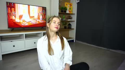 Amina online show from September 16, 7:53 am