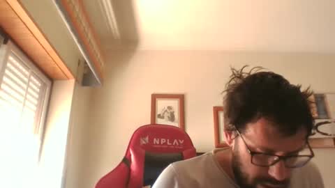 Snapshot of rafaelnunes1992 chatting on April 4, 11:51 am rafaelnunes1992 online show from April 4, 11:51 am