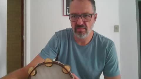 Snapshot of rafaelsel chatting on December 17, 3:29 pm Big Uncle Jungle online show from December 17, 3:29 pm