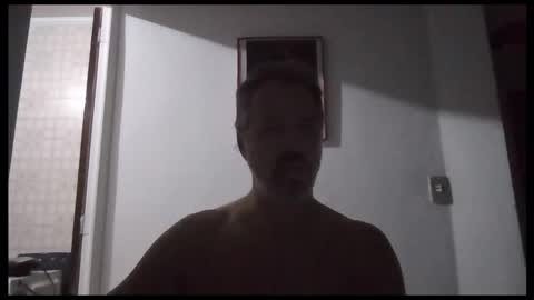 Snapshot of rafaelsel chatting on February 9, 2:26 am Big Uncle Jungle online show from February 9, 2:26 am