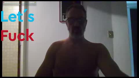 Snapshot of rafaelsel chatting on March 16, 3:23 am Big Uncle Jungle online show from March 16, 3:23 am