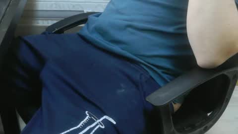 Snapshot of raffaita88 chatting on December 26, 2:27 pm raffaita88 online show from December 26, 2:27 pm